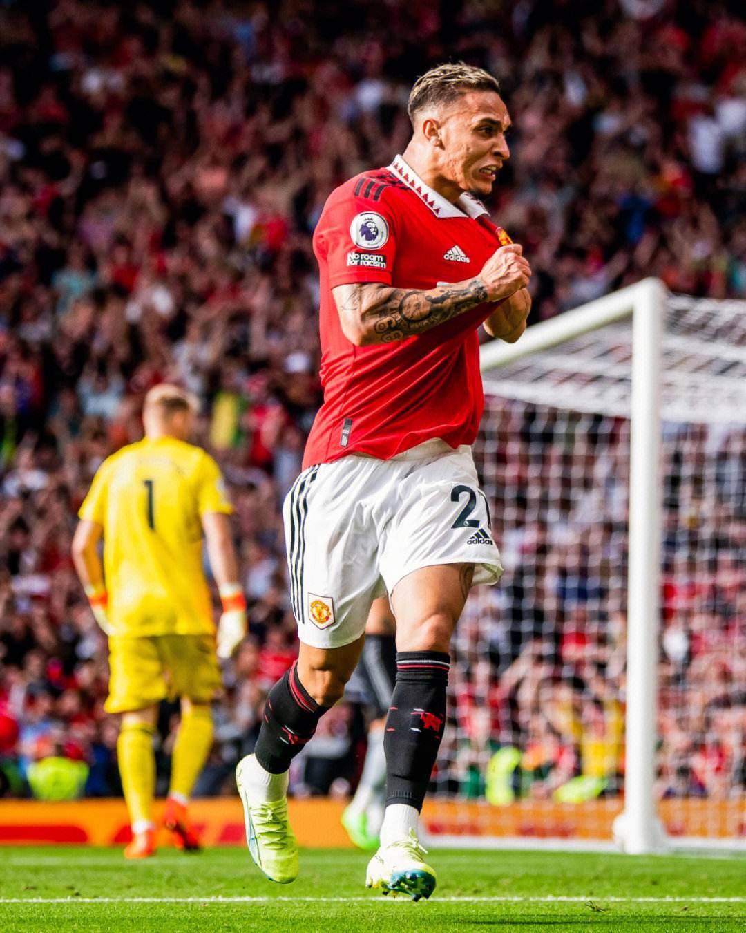 海港亚冠终零封！破2394天魔咒，陈威11次神扑，对手两中门柱