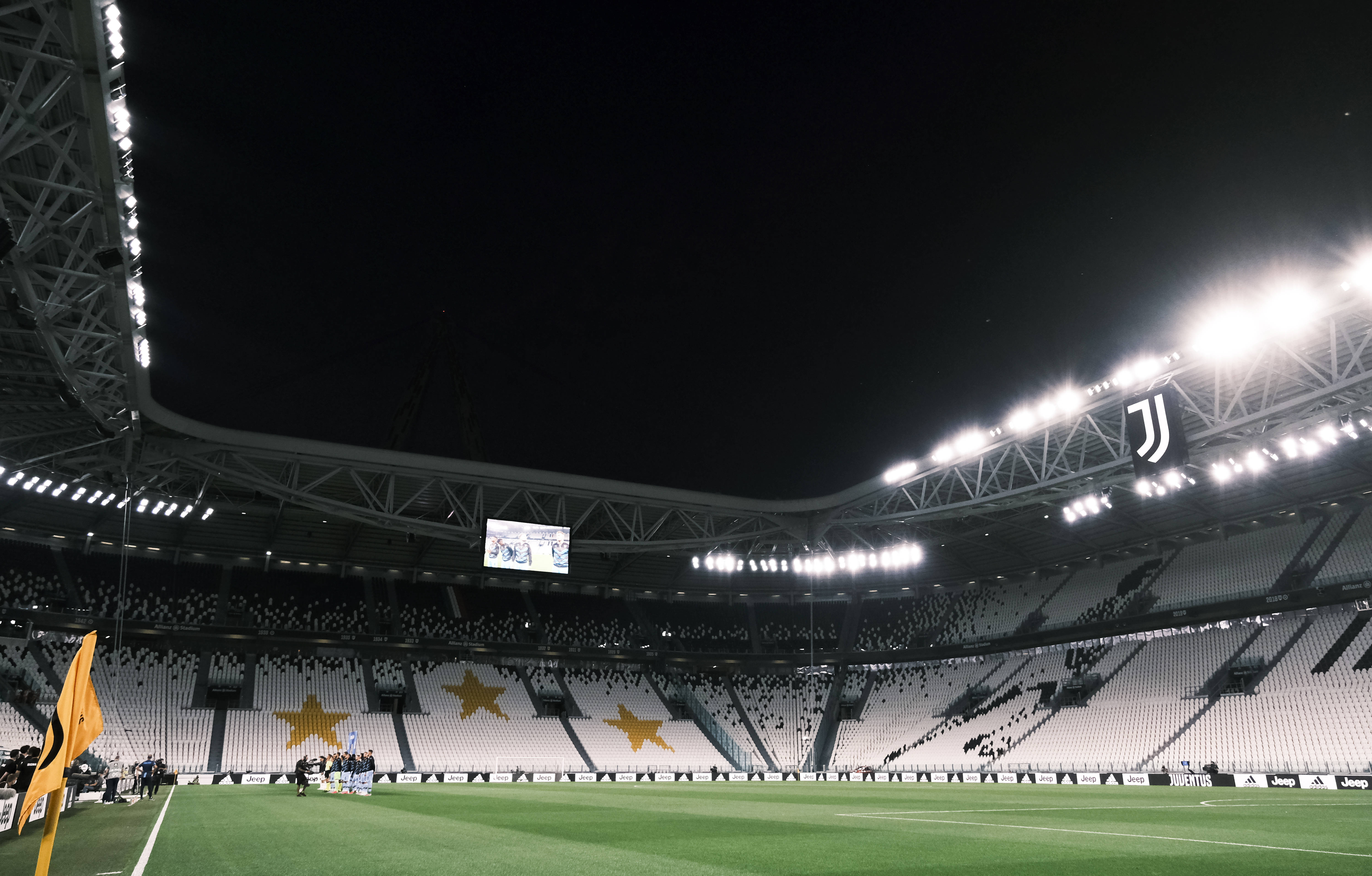 他的停球是教科书级别