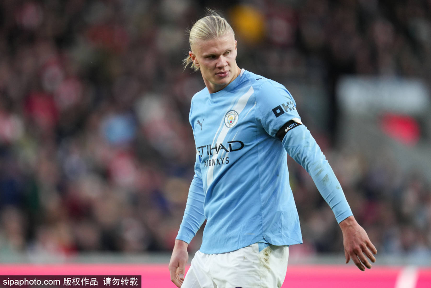 哈曼：拜仁仍是欧冠冠军的重要竞争者，战胜大巴黎是一种警告（哈曼：拜仁依旧是欧冠夺冠热门，击败巴黎是一记警钟）