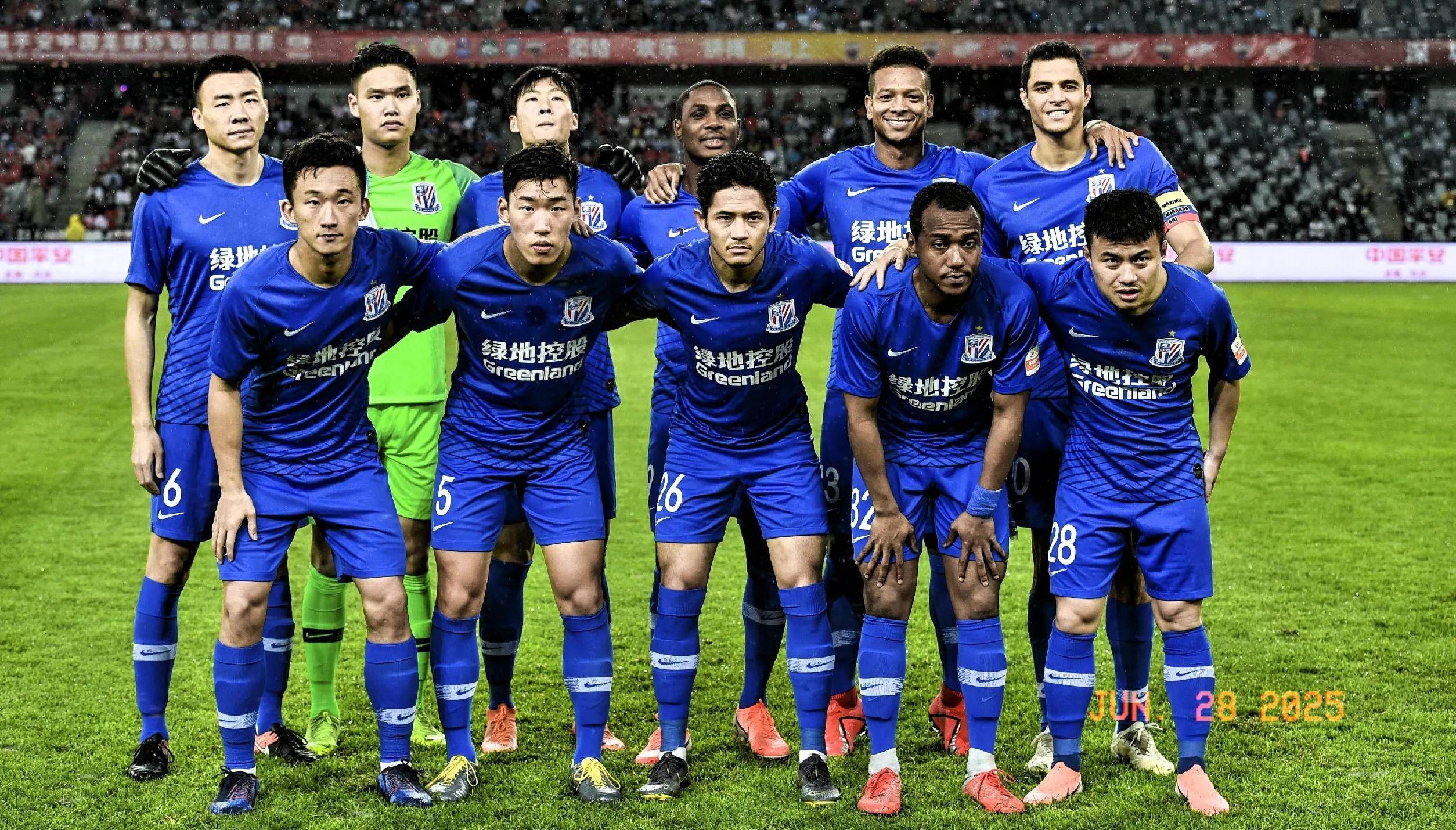 凯恩切换到“全能战士”模式，拜仁可以专心打欧冠了！