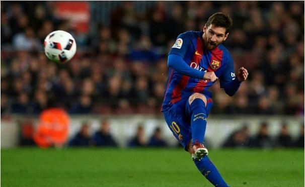 巴顿：李嗣镕一直很努力地训练，他的中超首秀应该是满分（巴顿称李嗣镕训练刻苦，中超处子秀堪称满分）