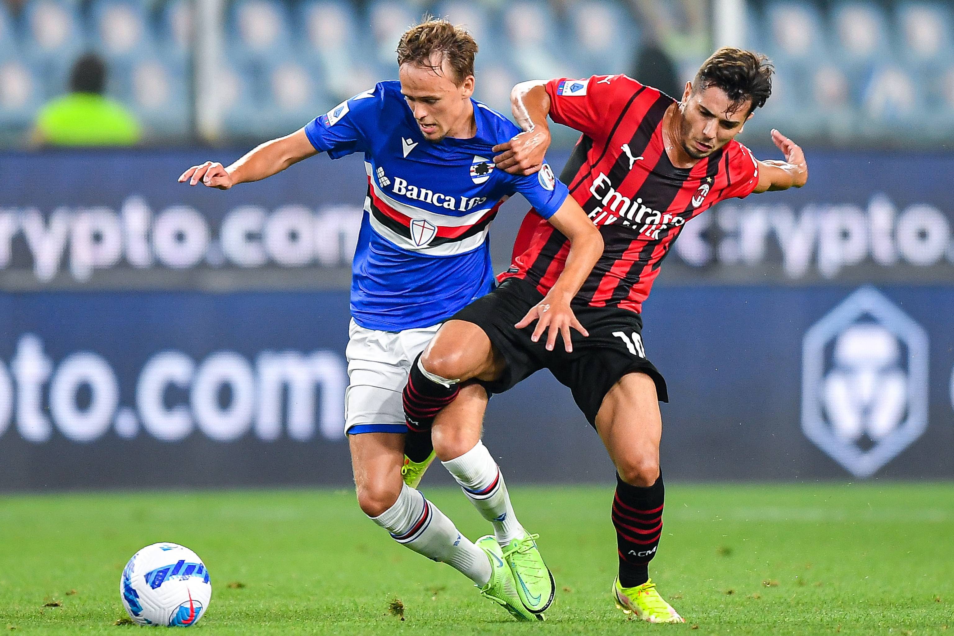 英超前瞻：伯恩利全力遏制连败，水晶宫客场战绩斐然（英超前瞻：伯恩利力求止连败，水晶宫客场表现亮眼）