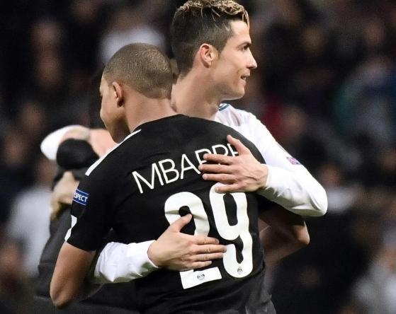 新赛季CBA竞争激烈，广厦、上海、山西、广东等队外援实力最强，新疆表现不佳，外援政策影响比赛格局。