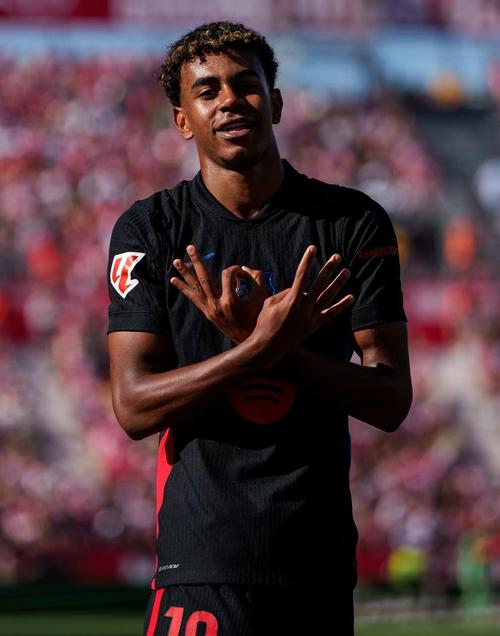 看走眼！AC米兰3700万欧+顶薪买了个大水货