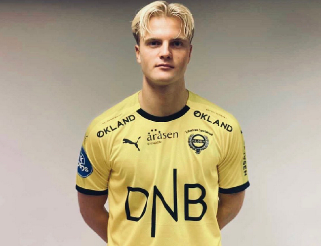 官方：川崎前锋33岁后卫车屋绅太郎赛季结束后正式退役